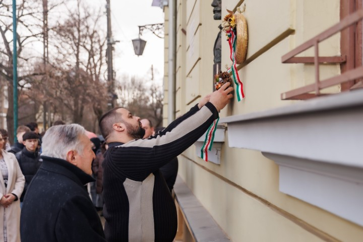 Irányi Dániel megemlékezés Békés